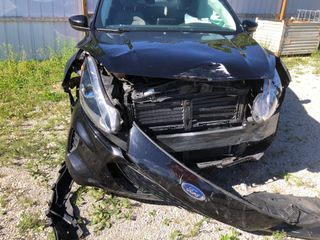 2021 Ford Escape SE Hybrid - Primary Damage Straight On Image